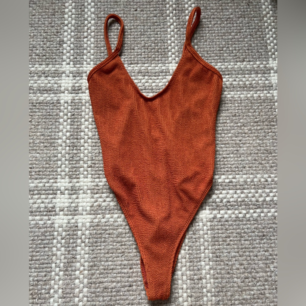 Good American Always Fits One Piece